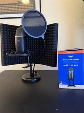 Gator Frameworks Portable Desktop 12 x 16” Microphone Isolation Shield with Base