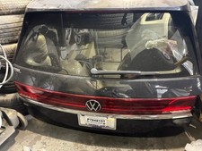 vw atlas trunk