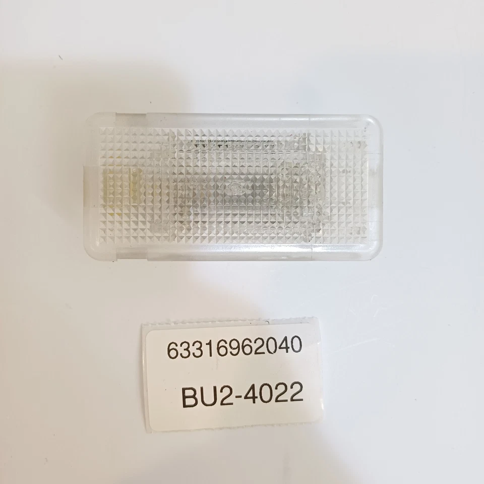 Luz de lectura interior domo BMW X5 2004-2006 63316962 Foto 2 de 4