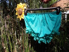 VTG JER MARAI WOMEN'S DOUBLE NYLON GUSSET TEAL RUFFLE SISSY GRANNY PANTIES / S