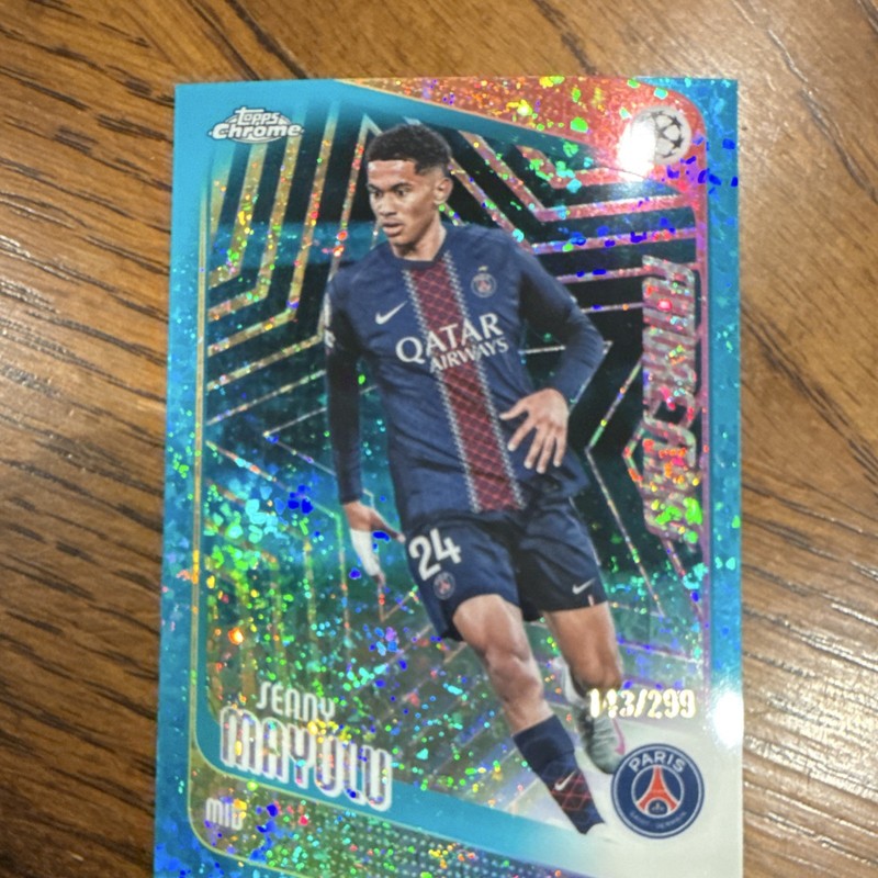 Topps Chrome UEFA 2025-26 Senny Mayulu PSG Future Stars Blue Refractor 143/299