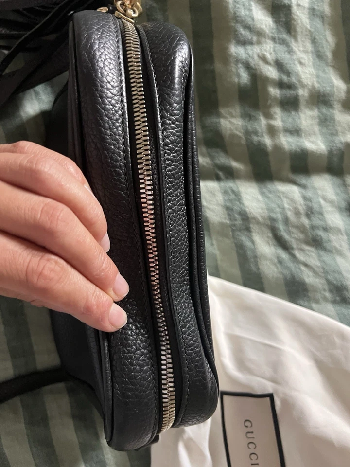 Authentic Gucci Soho Disco Black Pebbled Leather Crossbody Shoulder Bag - Image 4 of 4