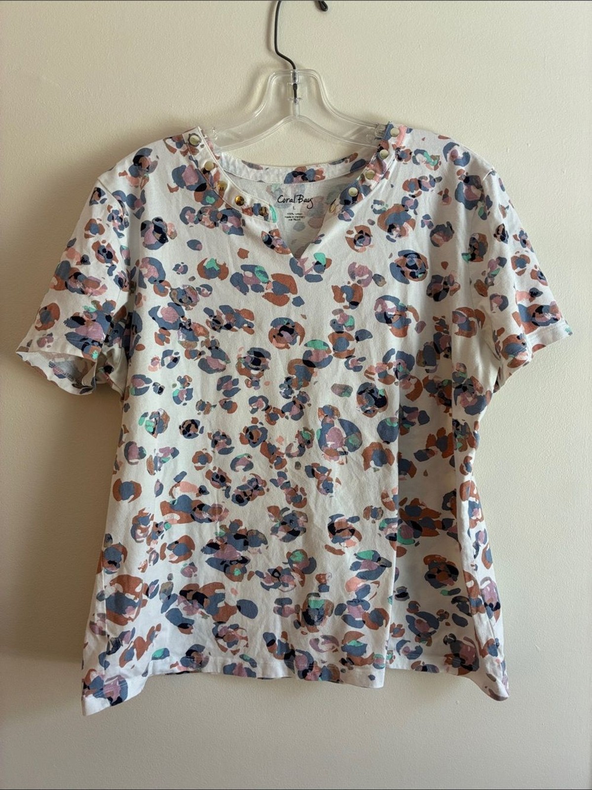 Coral Bay V-Neck Short Sleeve Top — White with Blue, Pink, Brown & Teal Spots