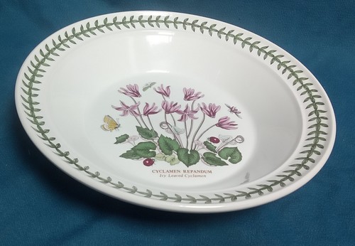 Portmeirion Botanic Garden Rimmed Bowl - 8 1/2 inches Ivy Leaved Cyclamen - Picture 2 of 6