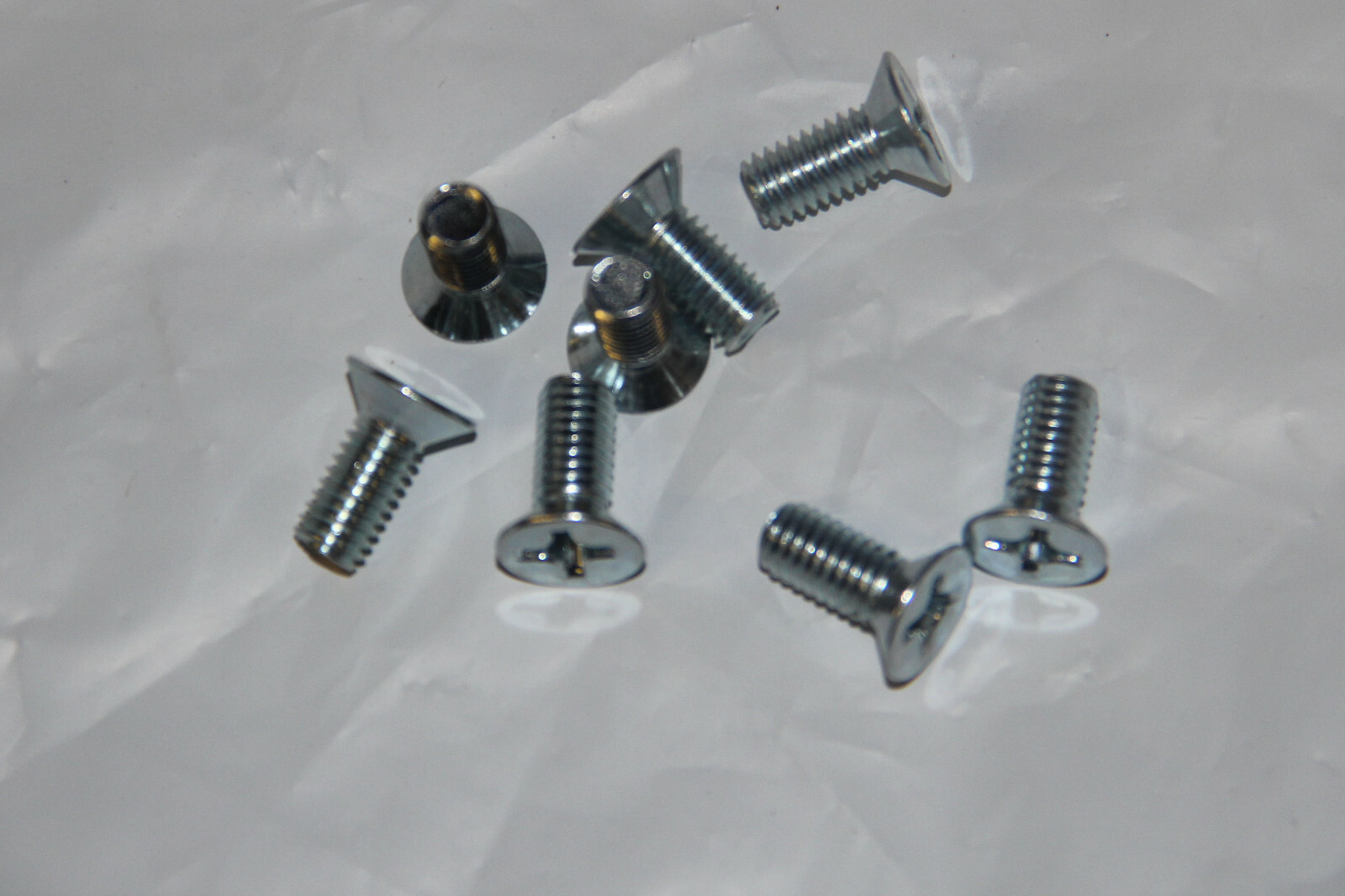 Bindings Screws  Set 8 Screws 6x 14mm  Svst New