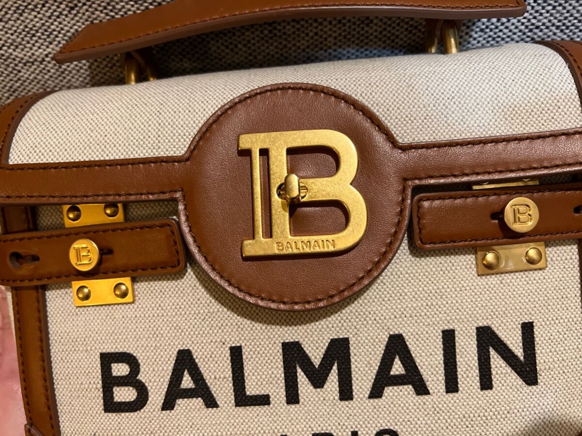 AUTHENTIC* Pre Owned Balmain BBuzz 23 Logo Canvas Shoulder AUTHENTIC* Pre Owned Balmain BBuzz 23 Logo Canvas Shoulder