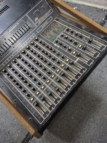 Vintage Peavey XR-800 Mixing Console - Picture 4 of 7