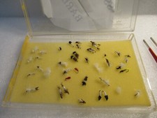 FLY FISHING FLIES  Custom Hand Tied (35 pcs.) Lot 14 ASSORTMENT