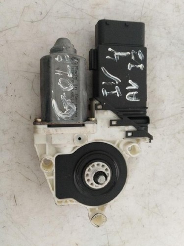 9776105404301 motor elevalunas delantero para VOLKSWAGEN GOLF IV BERLINA (1J1) - Imagen 1 de 4