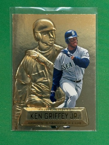 1997 Topps Stadium Club Baseball Pure Gold #PG15 Ken Griffey Jr