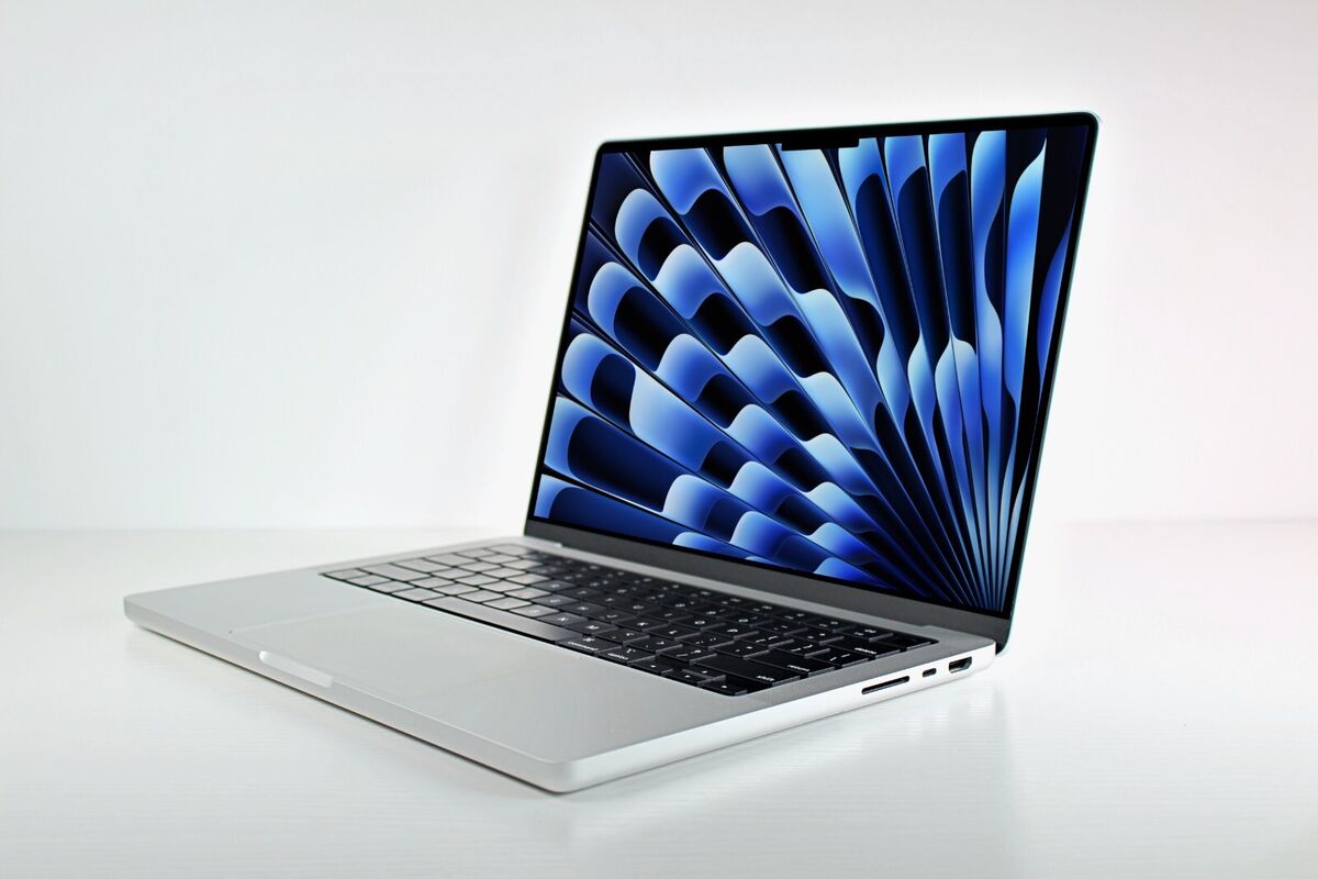 2021 Apple MacBook Pro 14-inch or 16-inch M1 Max Up To 32-C 2021 Apple MacBook Pro 14-inch or 16-inch M1 Max Up To 32-C