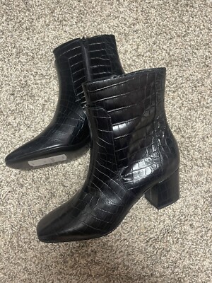 givenchy Black croc-embossed ankle boot