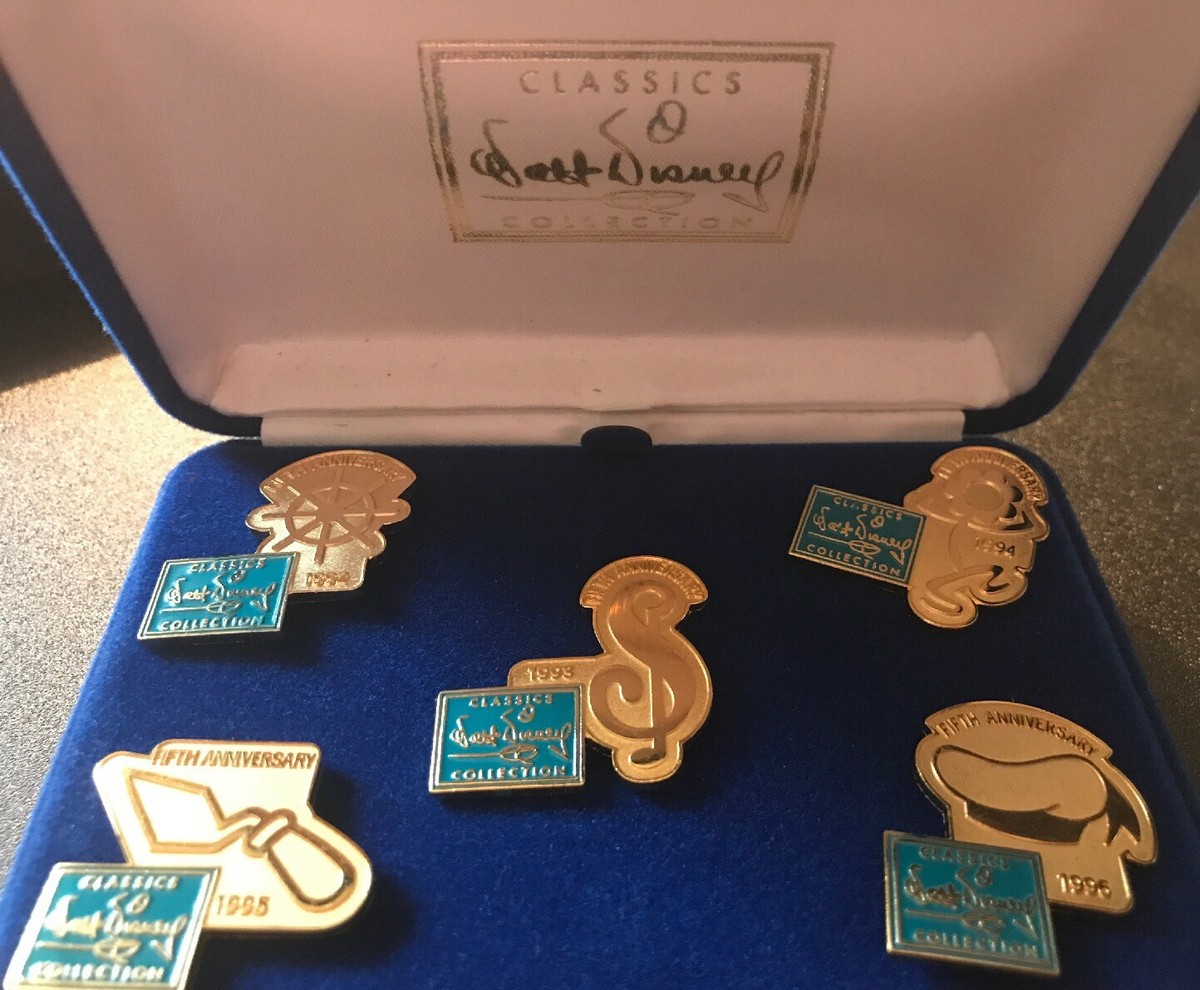 Disney 5 Pin Box Set #11878 WDCC Fifth Anniversary Wheel Clef