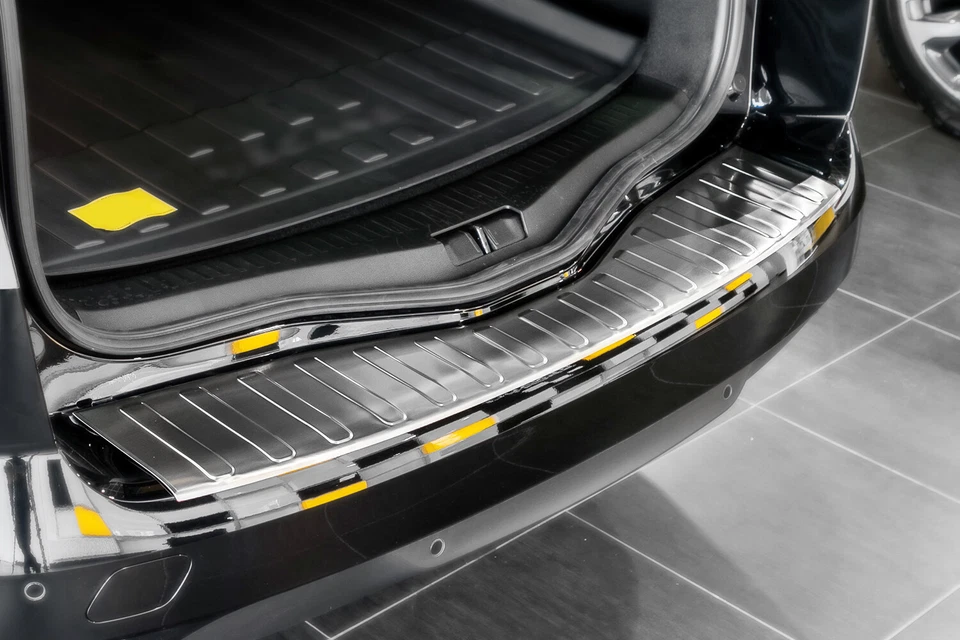 Load sill guard suitable for Renault Megane Grandtour 4 year 2016-2020 - Image 4 of 4