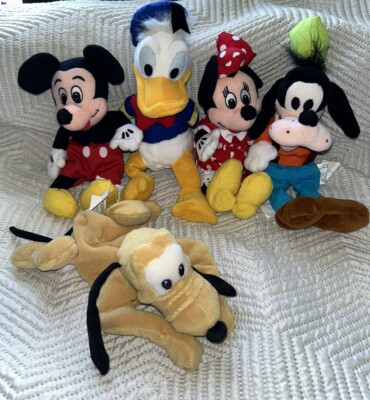 Disney Store beanbag plush lot of 5 Mickey Minnie Goofy Pluto Donald Duck