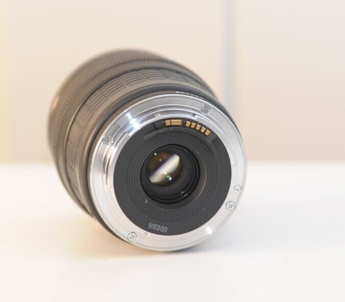 Canon EF 35105mm F3.54.5 PushPull Autofocus Zoom Lens See