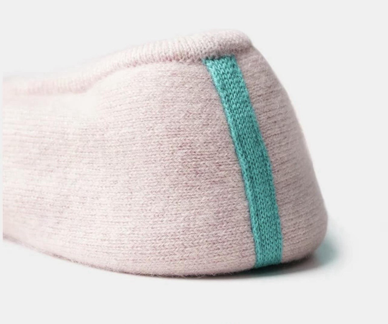 TIEKS CASHMERE SLIPPERS SOFT PINK LARGE- NEW SOLD OUT NO LONGER ON SITE! image 4