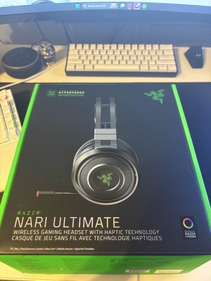 Razer Nari Ultimate Wireless Gaming Headset - Black