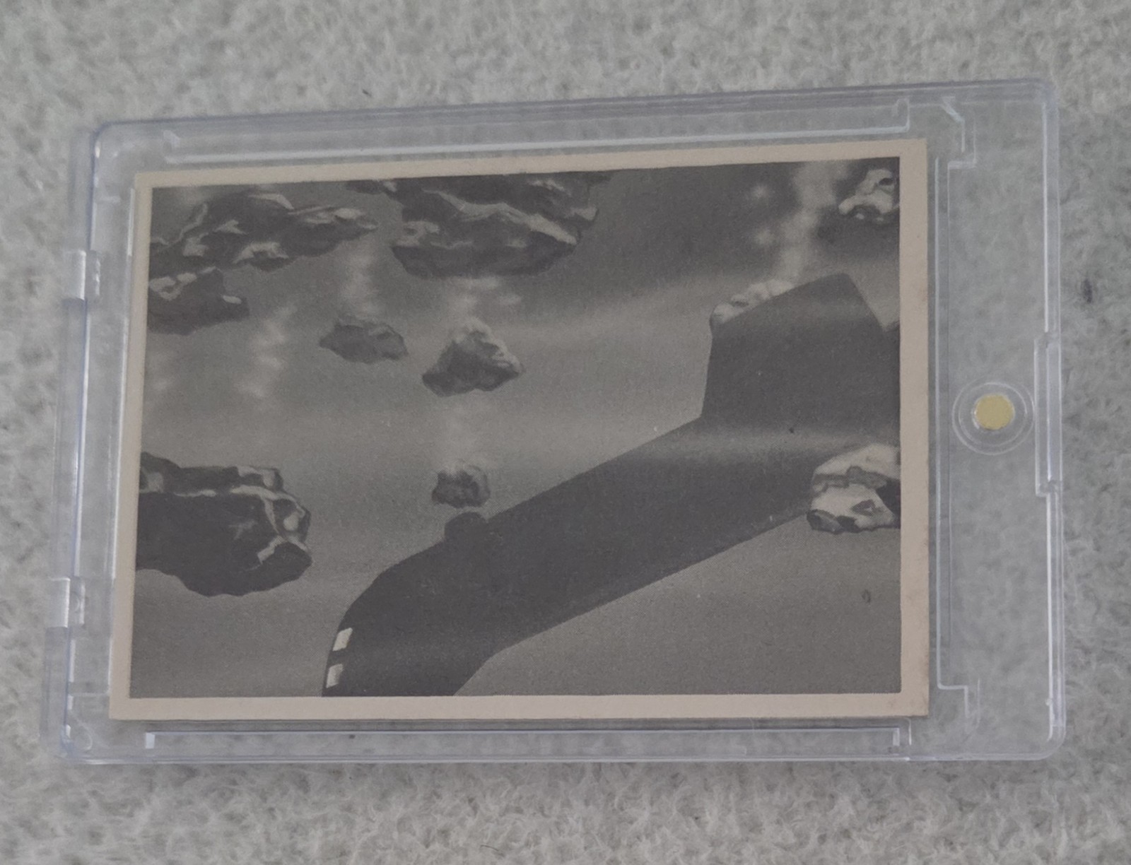 1964 Donruss Voyage to the Bottom of the Sea #63 Trading Card In Collectors Case