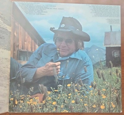 C.W. McCall ''Black Bear Road''  ( Vinyl -1975)