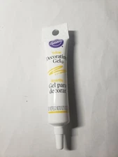 Wilton Tube Decorating Gel 0.75 oz Yellow