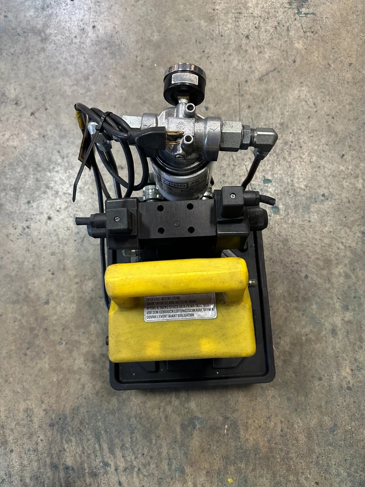 Bomba hidráulica Enerpac PUJ1401B USADA Foto 3 de 4