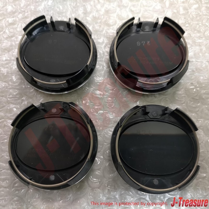 LEXUS CT200h 12-17 Genuine Wheel Center Cap Ornament Black LEXUS CT200h 12-17 Genuine Wheel Center Cap Ornament Black