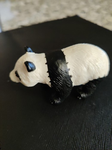 1996 Panda Cub Safari Ltd. Figure