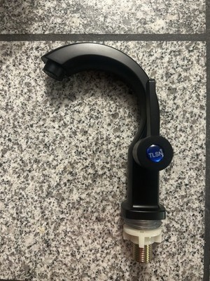 Modern Single Hole Faucet