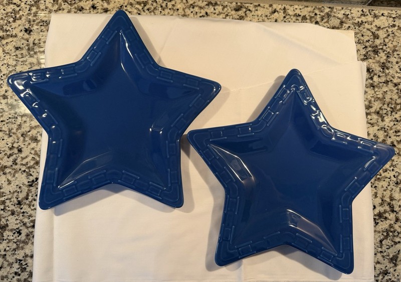Longaberger Woven Traditions Star Plate Cornflower Set of 2, New In Box