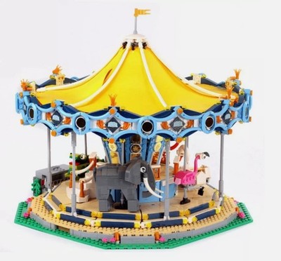 New Fairgrounds Carousel MOC Brick Set with Rechargeable Motor, 2,670 pcs
