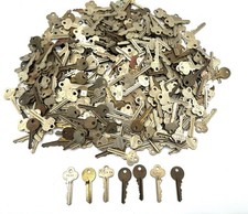 Vintage Assorted Keys Lot - 10 Pounds Of Keys - For Crafts Art Projects