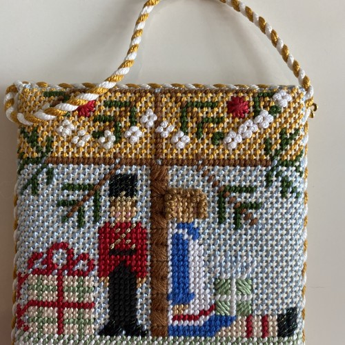 Nadelspitze Weihnachtsschmuck Feiertage Nussknacker Samtrücken Vintage Stil - Bild 5 von 8