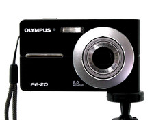 OLYMPUS FE-20 Black Digital Camera NEW BATTERY NEW CHARGER, 1GB Xd CARD WORKING
