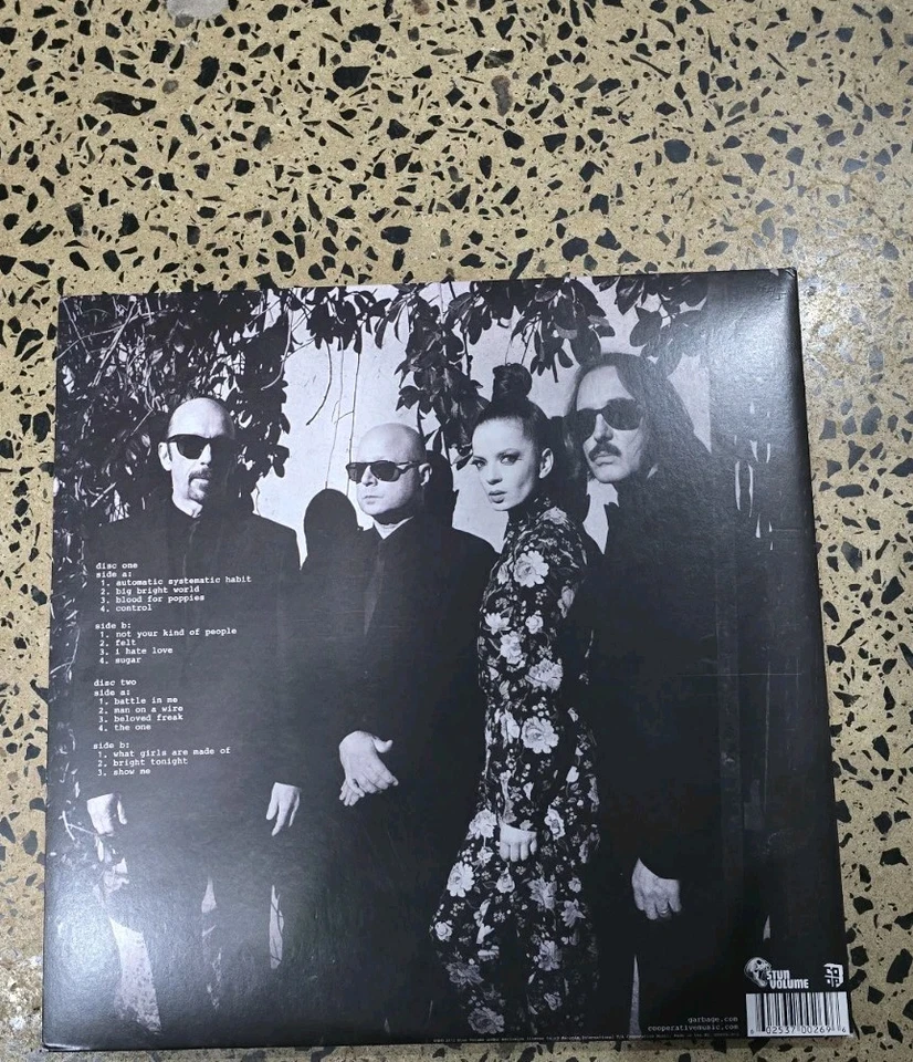 Garbage - Not Your Kind Of People. (2012 Release, 2xLP Album, Gatefold Cover)cd - Image 2 of 4