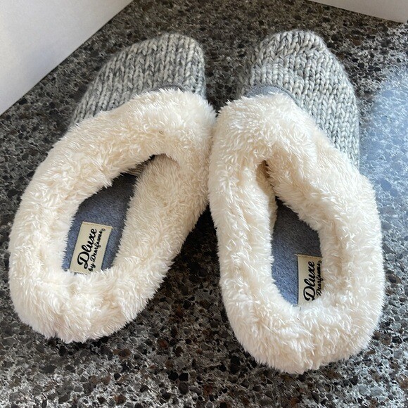 SAOLA NUOVE con difetto (suola gialla) Dluxe Dearfoams ciabatte donna taglia Large 9 10