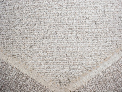 2-5/8Y Threads ED85322 Crossover Linen Beige Chunky Boucle Upholstery Fabric - Picture 3 of 3