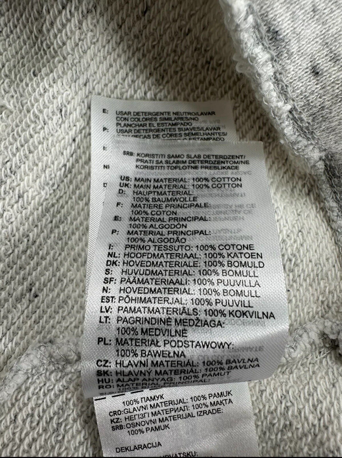 Foto 6 di 6