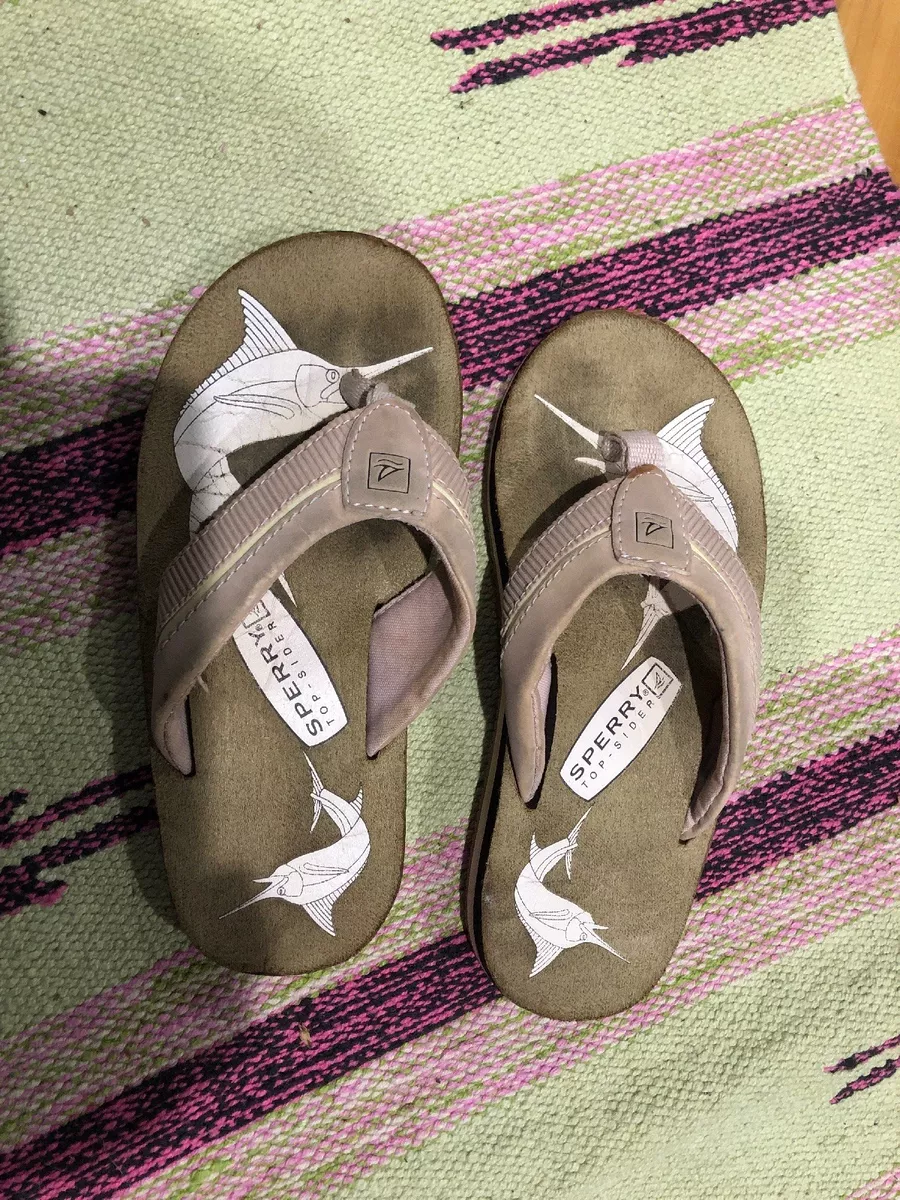 Sperry flip shop flops on sale