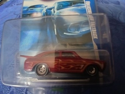 1:64 Hot Wheels 2009 Real Riders Volkswagen Fastback mit Gummibereifung, ovp