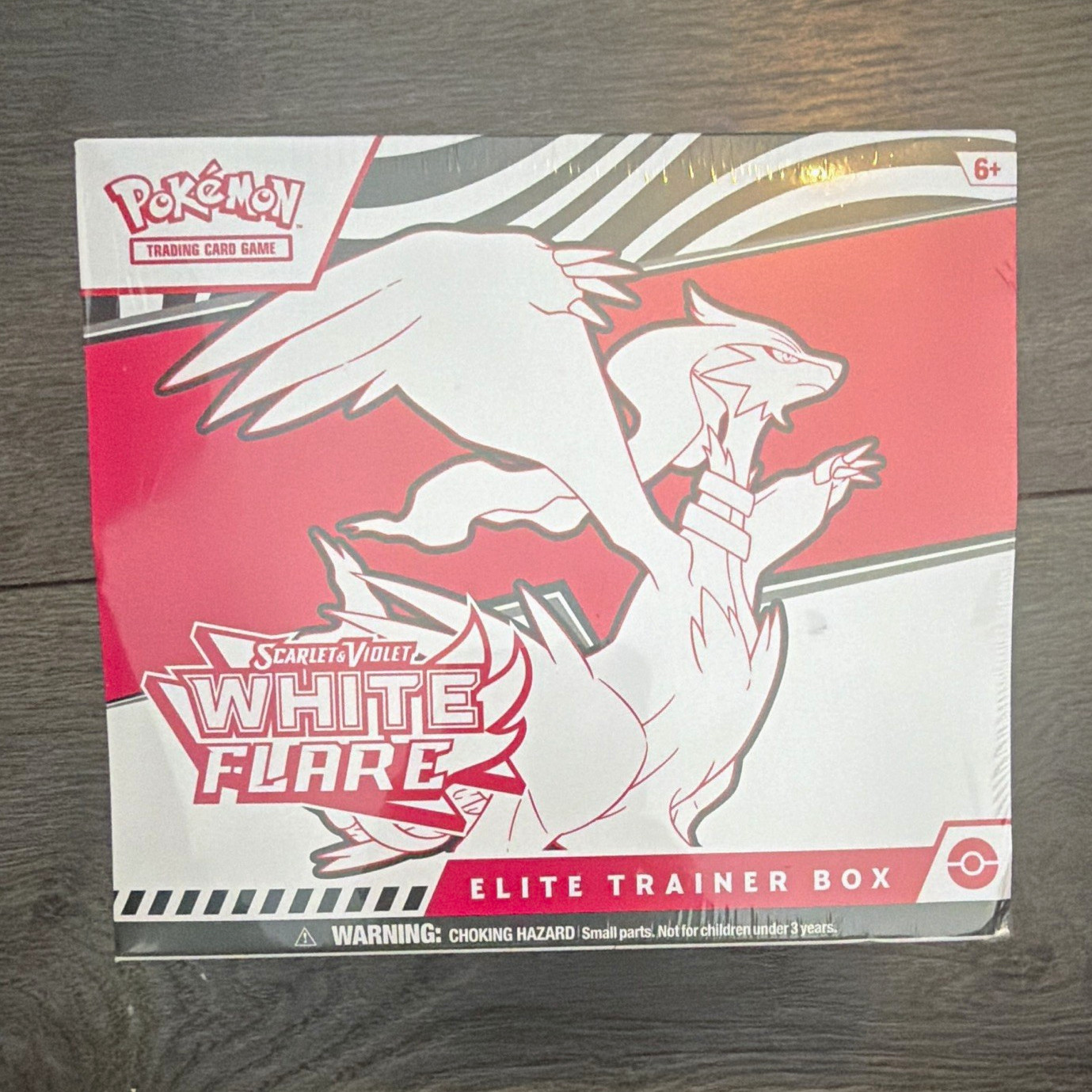 Pokémon TCG Scarlet & Violet White Flare Elite Trainer Box Reshiram