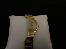 Vintage Seiko Rivoli Gold Plated Ladies Quartz watch rare find and works great