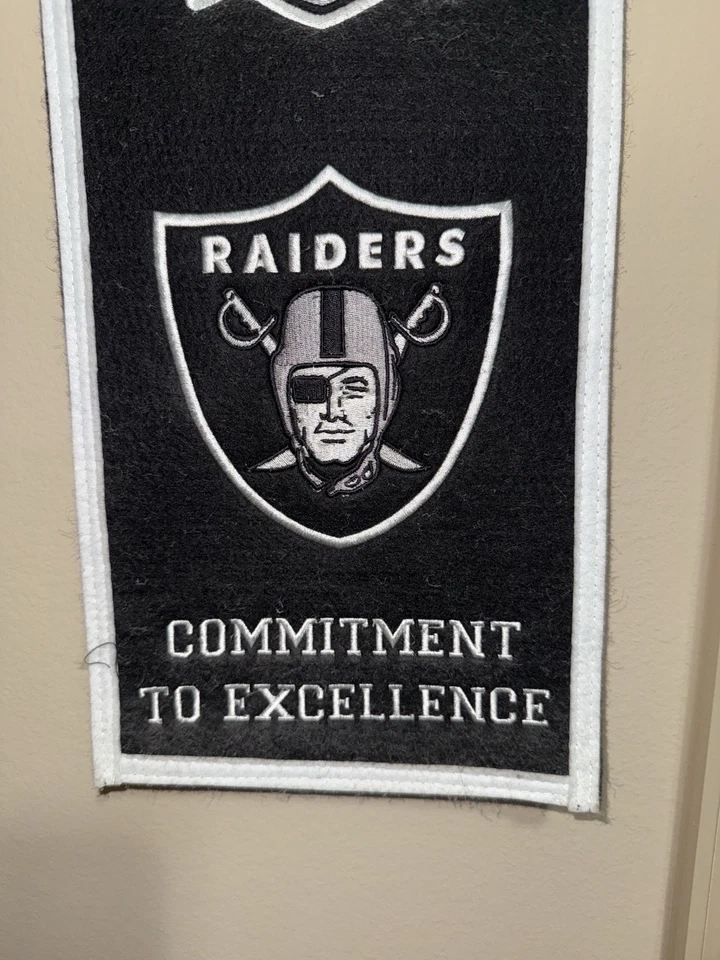 RARO Raiders Fútbol Raya Ganadora Banner Bordado 8”x 32” Foto 4 de 4