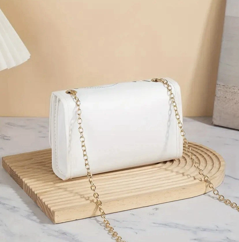 Chic Floral Embroidered Women's Crossbody Bag - Sweet and Fashionable Handbag - Image 2 of 4