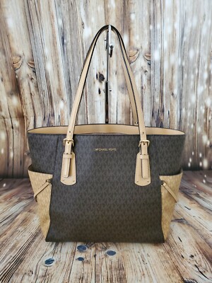 Michael Kors Voyager East West Tote