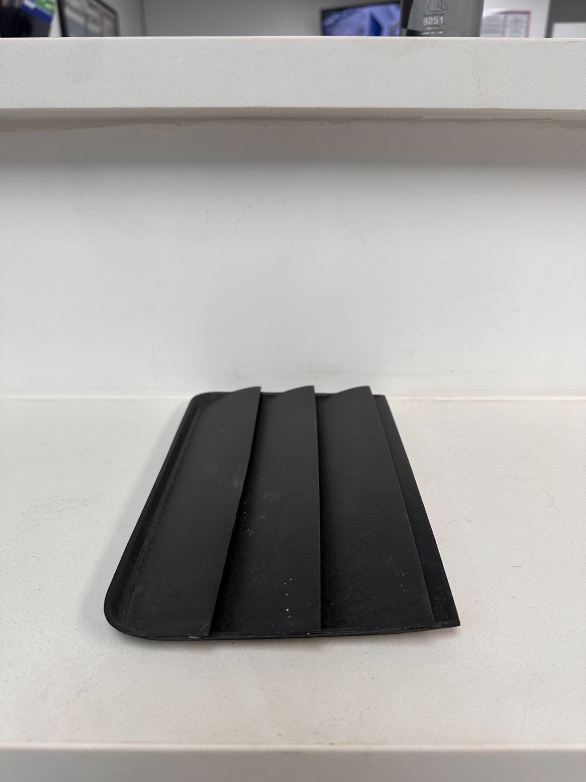 Lotus GRILLE-ENGINE COVER FRONT LH Part Number: F117B0129F