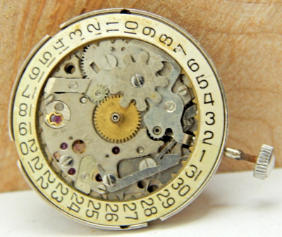 Vintage Elgin 854 17 jewel automatic wrist watch movement with