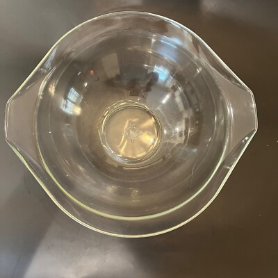 Vintage PYREX clear Cinderella mixing bowl, 3 qt. 11 inches, no chips or cracks