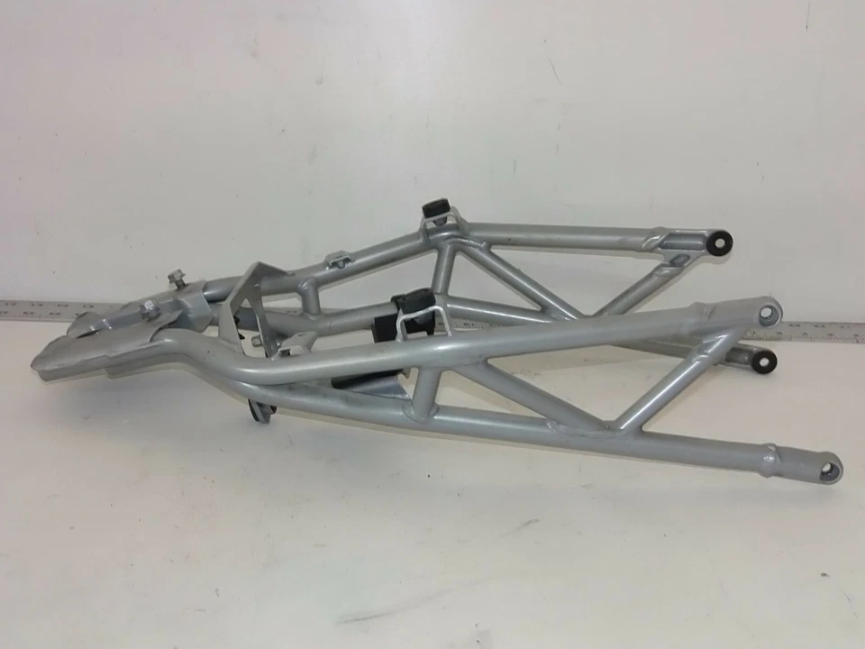Marco de asiento completo Ducati Hypermotard 796 2010 subchasis plateado Foto 4 de 4