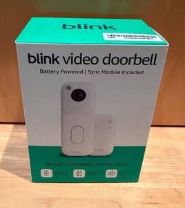 Blink Système de sonnettes vidéo avec tête-à-tête HD Afficher le noyau du module Sync, blanc NEW